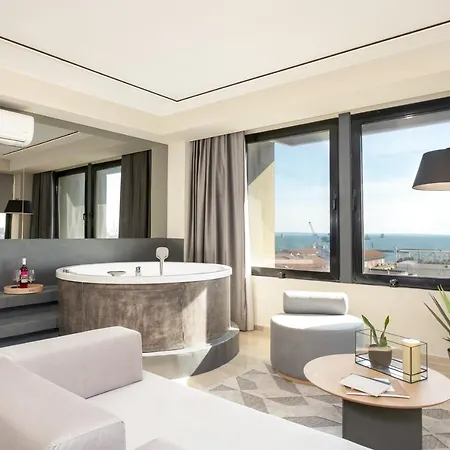 Sea & The * Thessaloniki