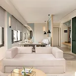 Sea & The Apartment *