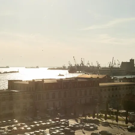 Sea & The Apartment Thessaloniki