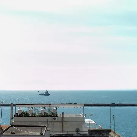 Apartment Sea & The