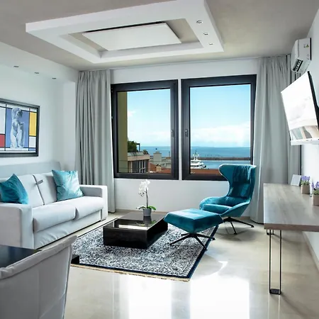 Sea & The Apartment