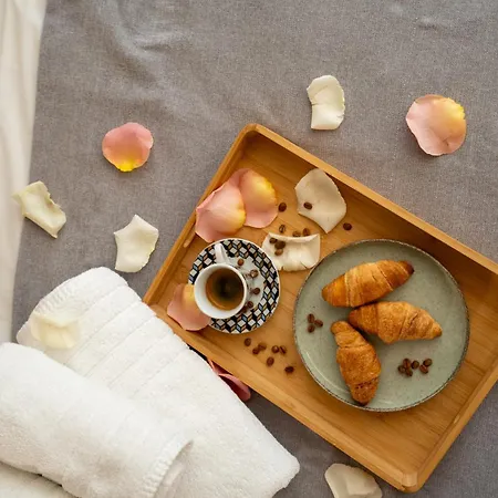 Sea & The * סלוניקי