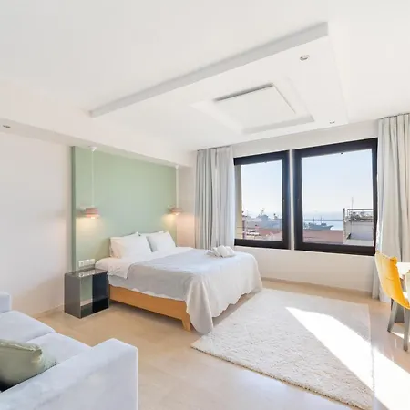 דירה Sea & The *