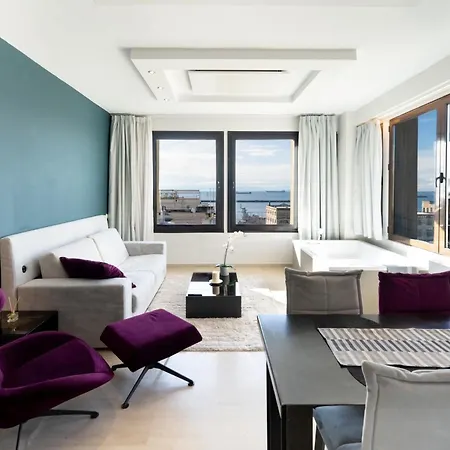 Sea & The Apartment