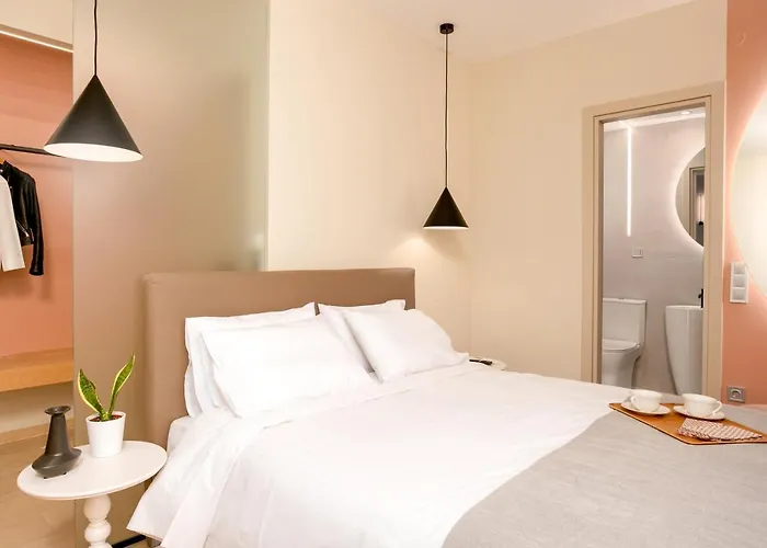 Sea & The * סלוניקי