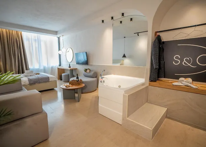 דירה Sea & The *