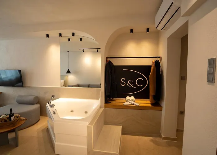 Sea & The סלוניקי